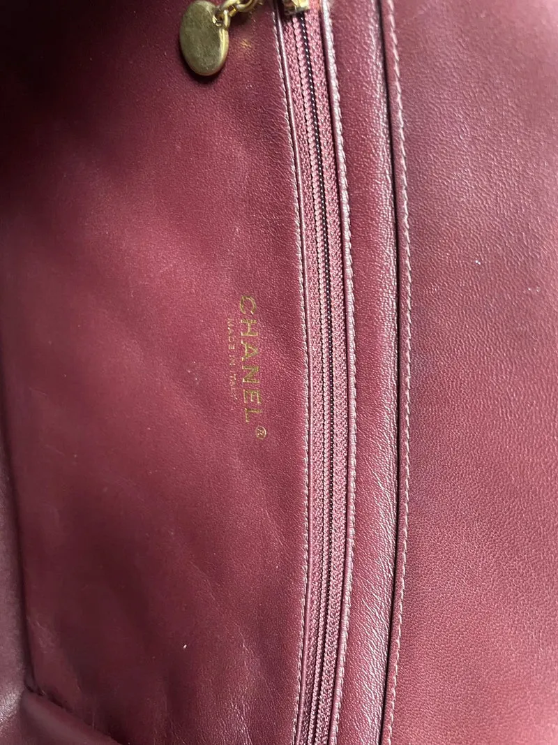 Chanel Große Klassische Klapptasche aus Lammleder, Burgunderrot, 2014