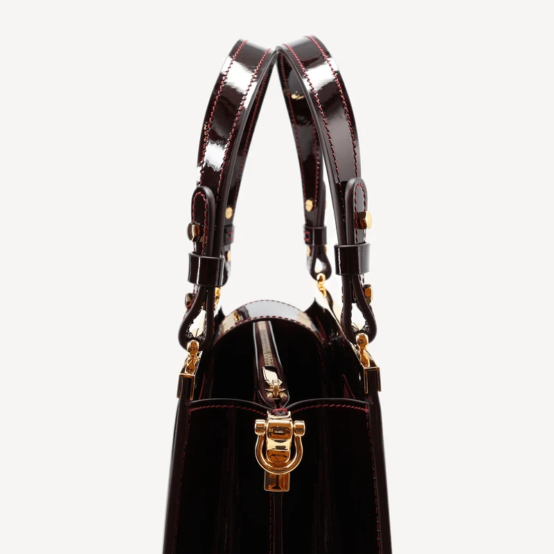 Margot Limited Edition aus Lackleder – Burgunderrot