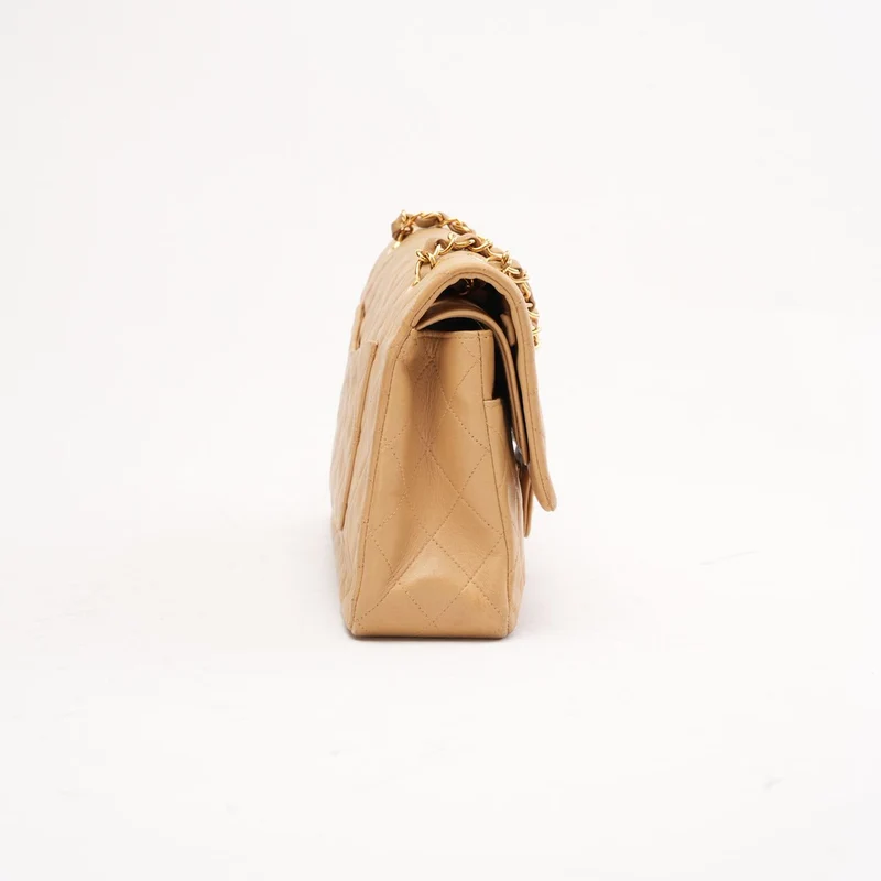 Chanel Vintage Medium Classic Double Flap Bag aus Lammleder, Beige, 1996