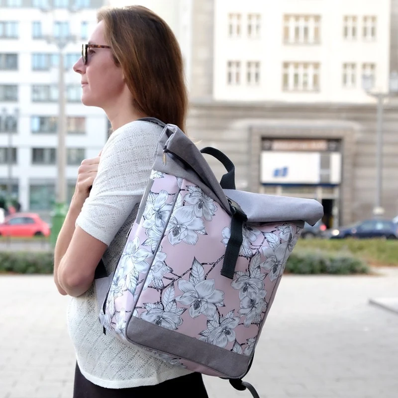 IKURI Kombi Fahrradtasche Rucksack Magnolia – wasserdicht, 13–21 l, handgefertigt