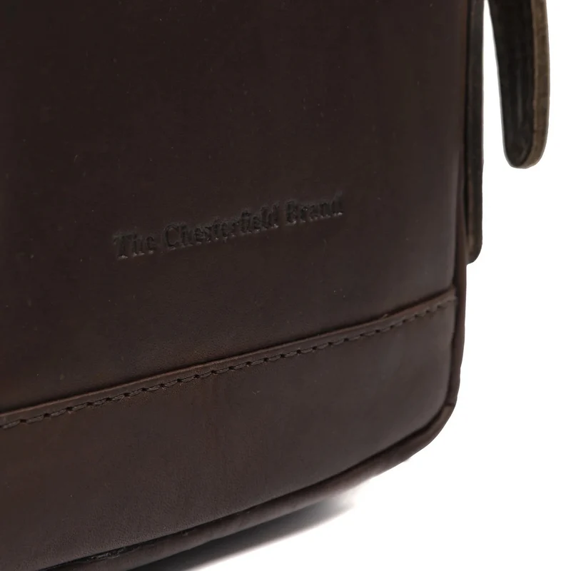 The Chesterfield Brand | Leder Crossbody Riga Braun | Wax Pull Up Leder