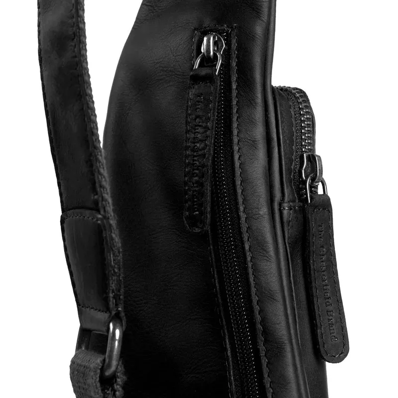 The Chesterfield Brand | Leder Crossbody Logan Schwarz | Wax Pull Up Leder