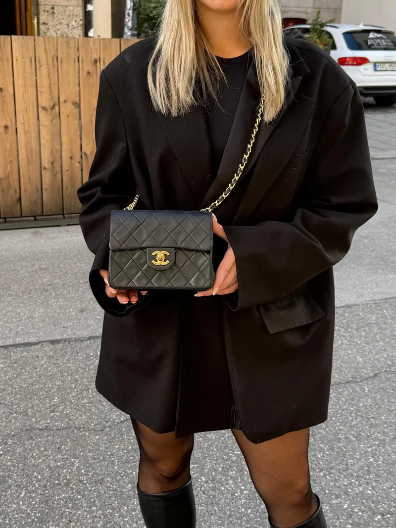 Chanel Vintage Mini Square Flap Bag aus Lammleder, schwarz, 1997