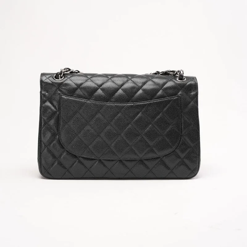 Chanel Schwarze Jumbo-Ledertasche mit doppeltem Überschlag aus Caviar-Leder, Modell 2011