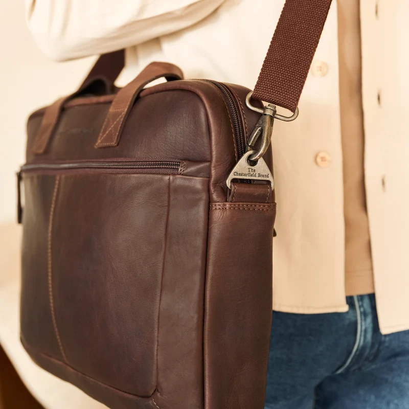 The Chesterfield Brand | Laptoptasche Calvi | Wax Pull Up Leder