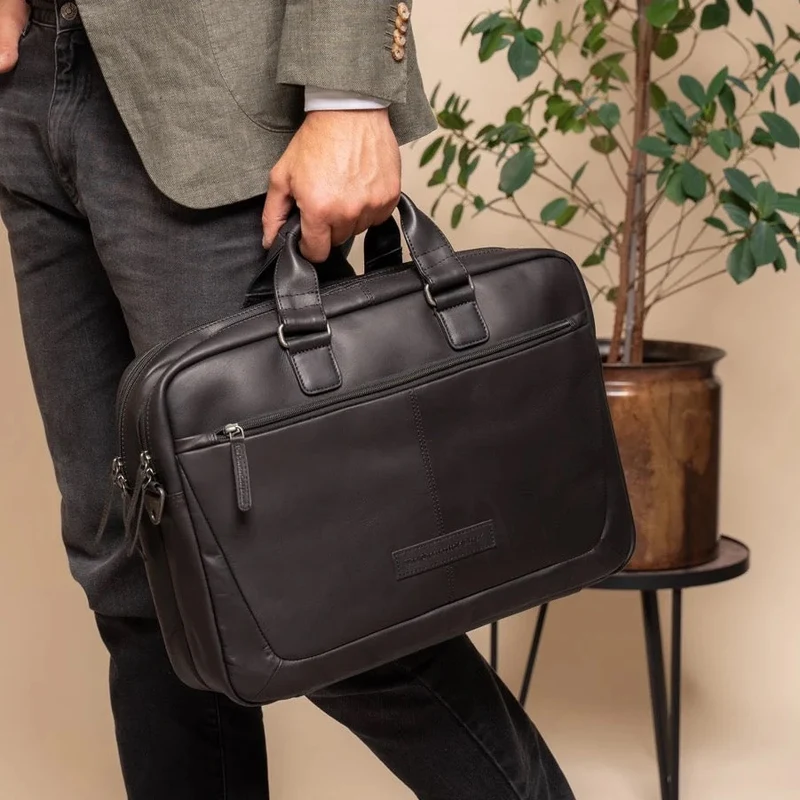 The Chesterfield Brand | Laptoptasche Seth | Wax Pull Up Leder