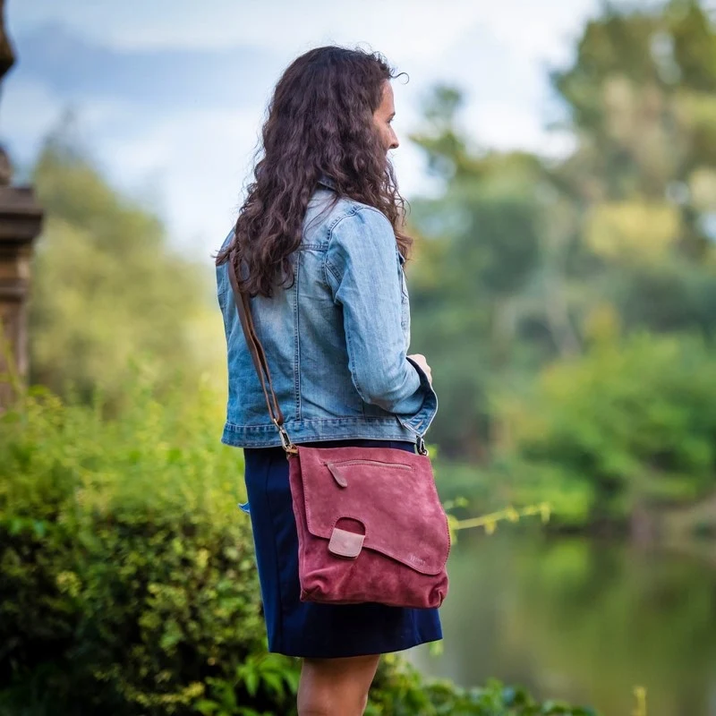 Umhängetasche Ledertasche Damen Schultertasche Wildleder bordeaux LE3027