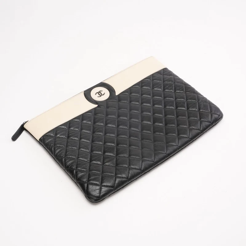Chanel Mademoiselle CC Bicolor Clutch aus Lammleder, groß, Schwarz, 2017
