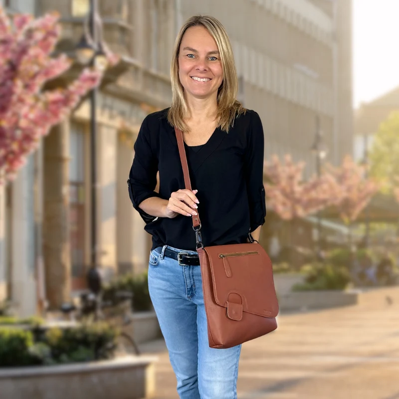 Umhängetasche Ledertasche Schultertasche Leder hellbraun LE3027