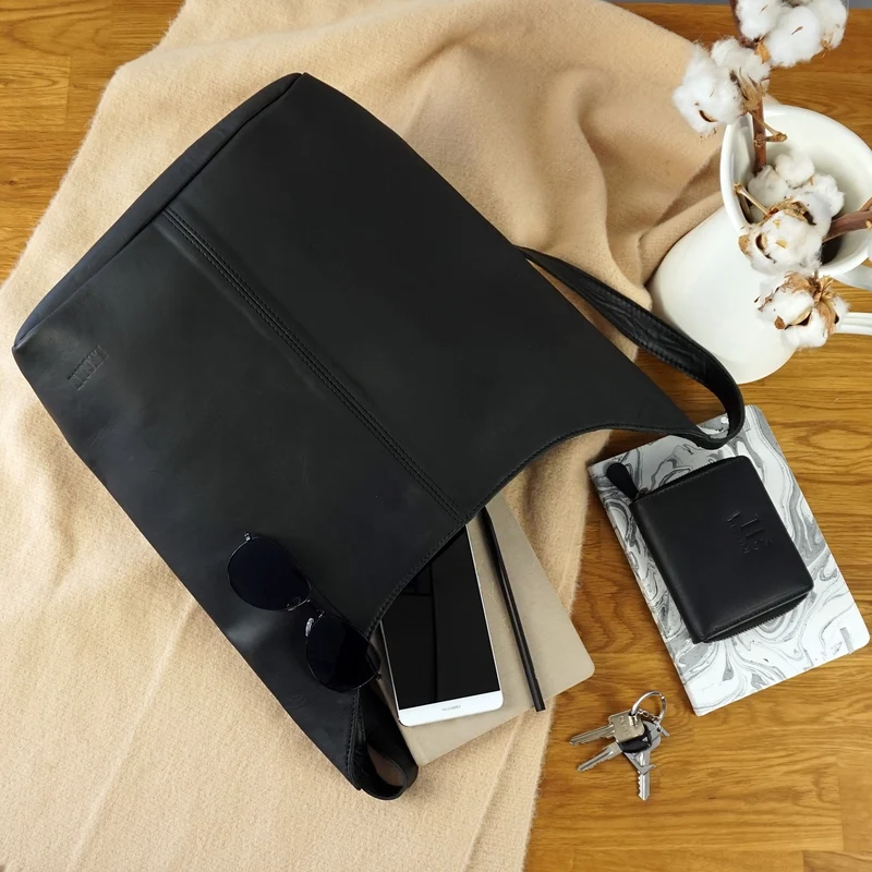 große Umhängetasche Schultertasche Beuteltasche Damentasche Leder schwarz LE0055