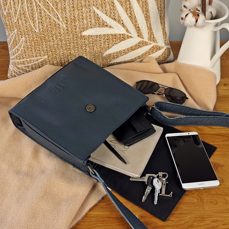 mittlere Schultertasche Umhängetasche Damentasche Leder navy LE3089