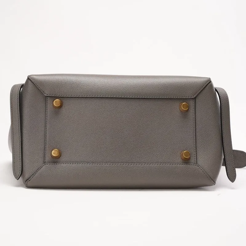 Celine Mini Belt Bag aus grauem genarbtem Kalbsleder mit goldfarbenen Beschlägen, 2019