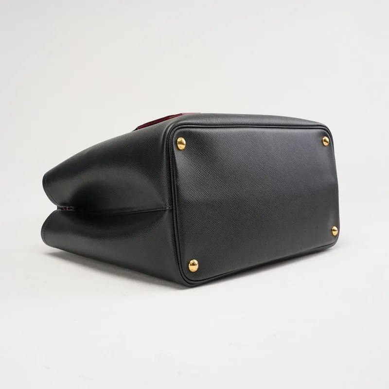 Prada Double Saffiano Medium Double Bag Schwarz