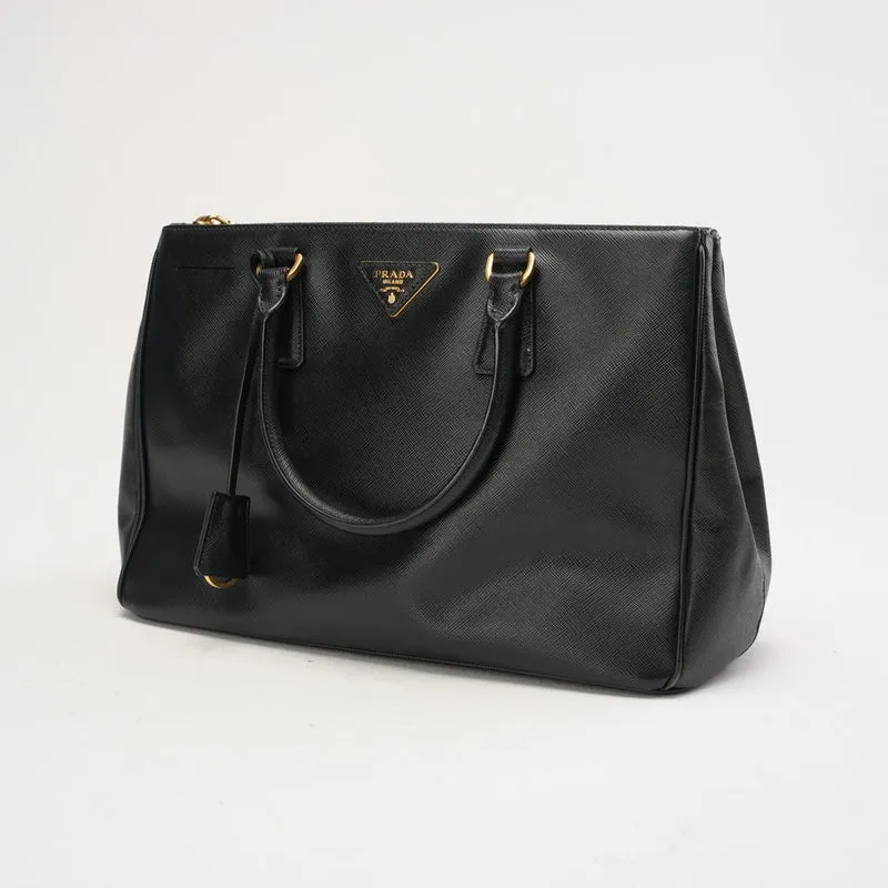 Prada Schwarze Saffiano Medium Galleria Zip Tote Leder