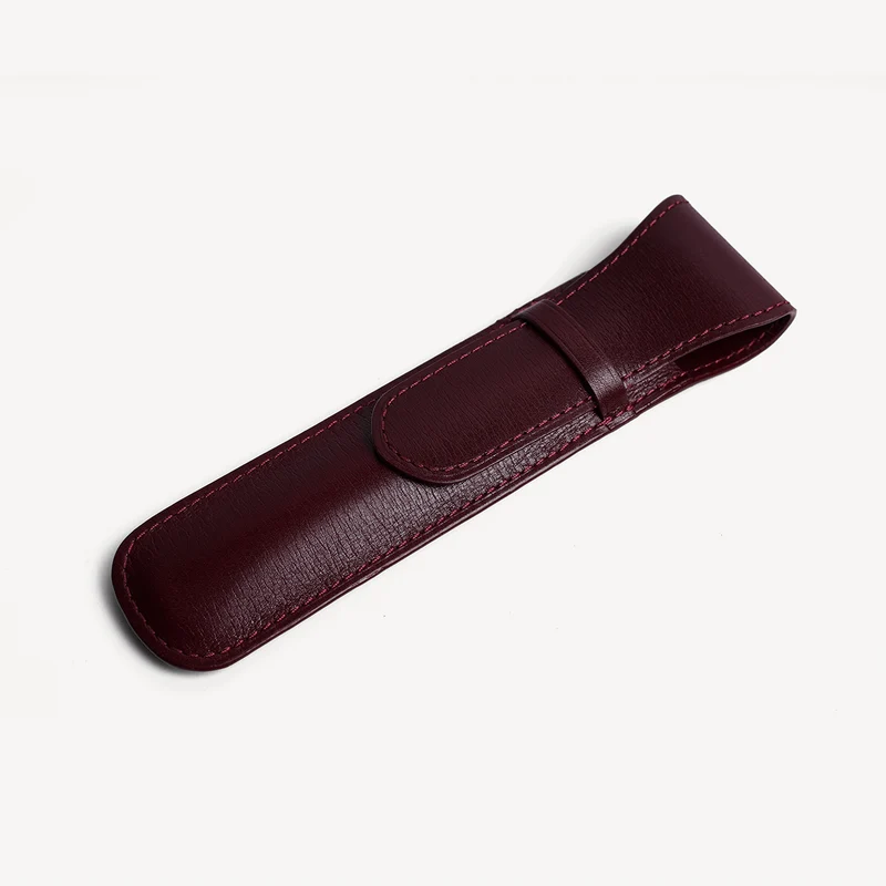 Ein Stifteetui – Oxblood
