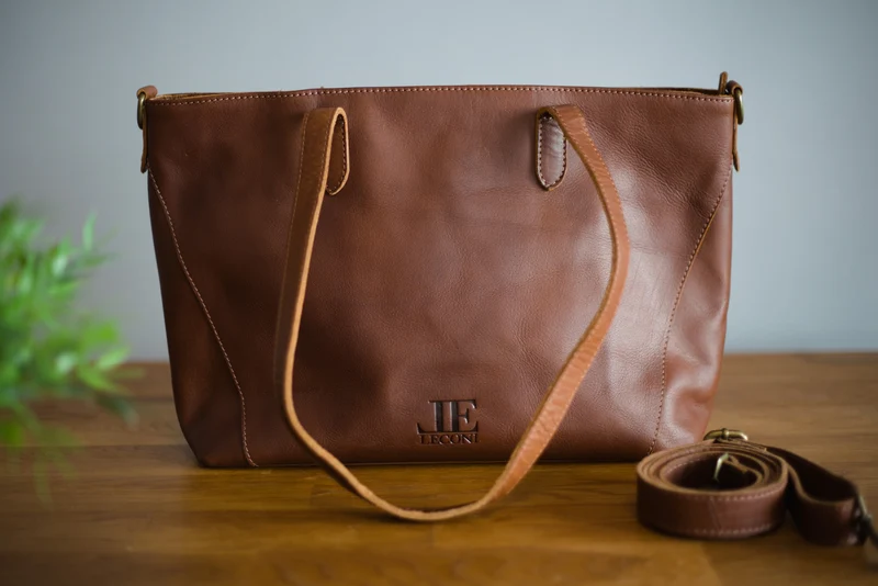 Schultertasche Damentasche DIN A4 Leder braun LE0071