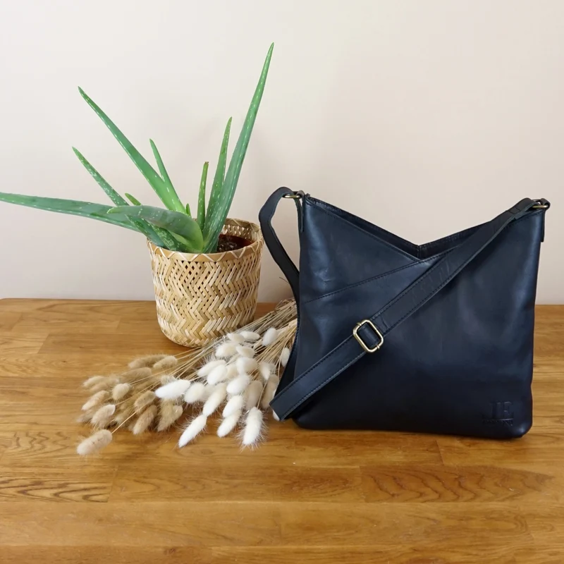 Damentasche Umhängetasche Handtasche Leder schwarz LE0065