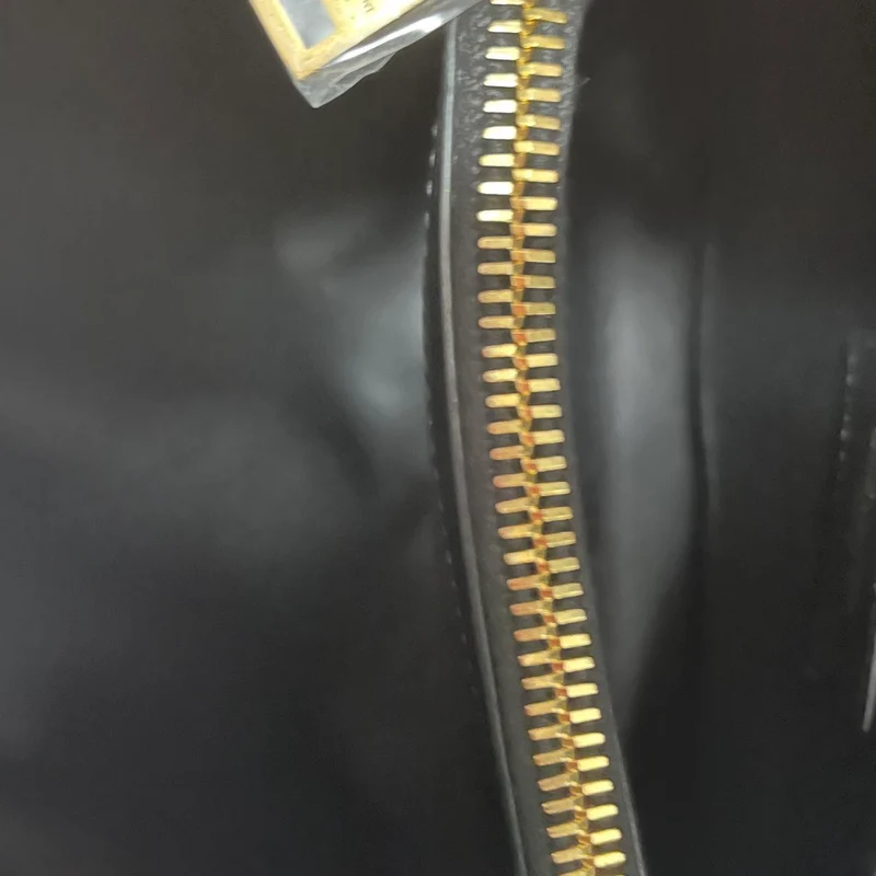 Saint Laurent Kleine LouLou Leder Schwarz 2023