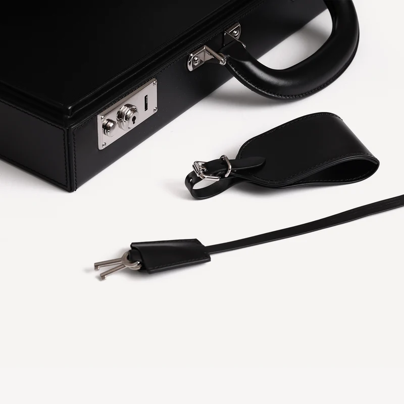 Slim Attaché - Schwarz