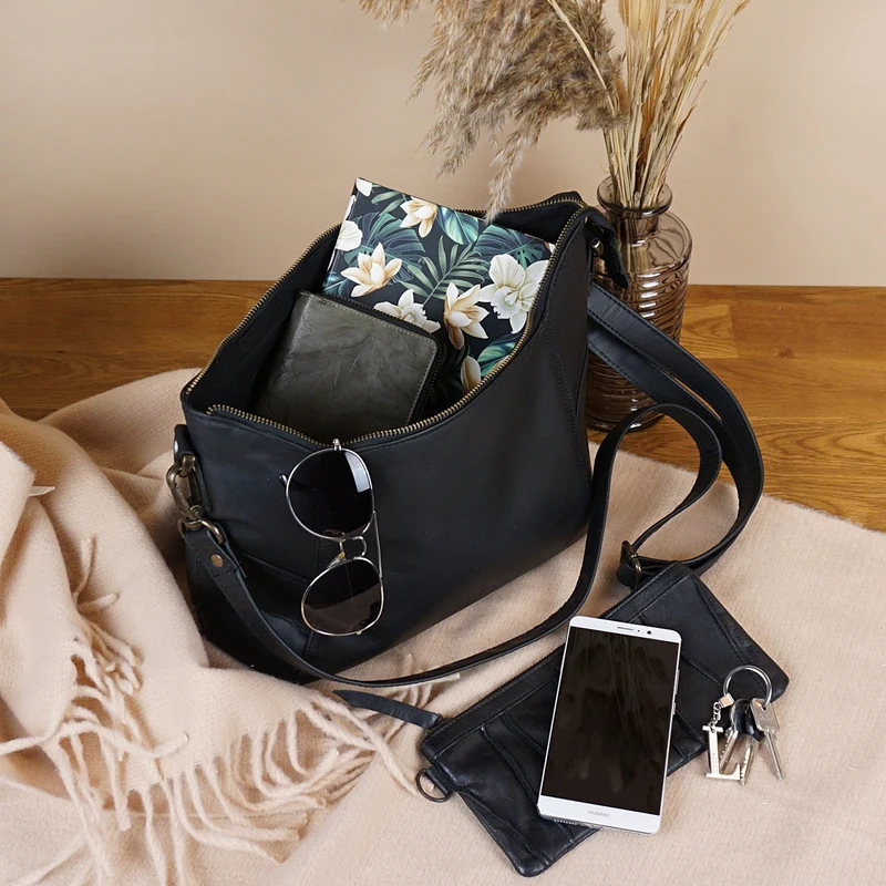 Umhängetasche Schultertasche Ledertasche Leder schwarz LE0058