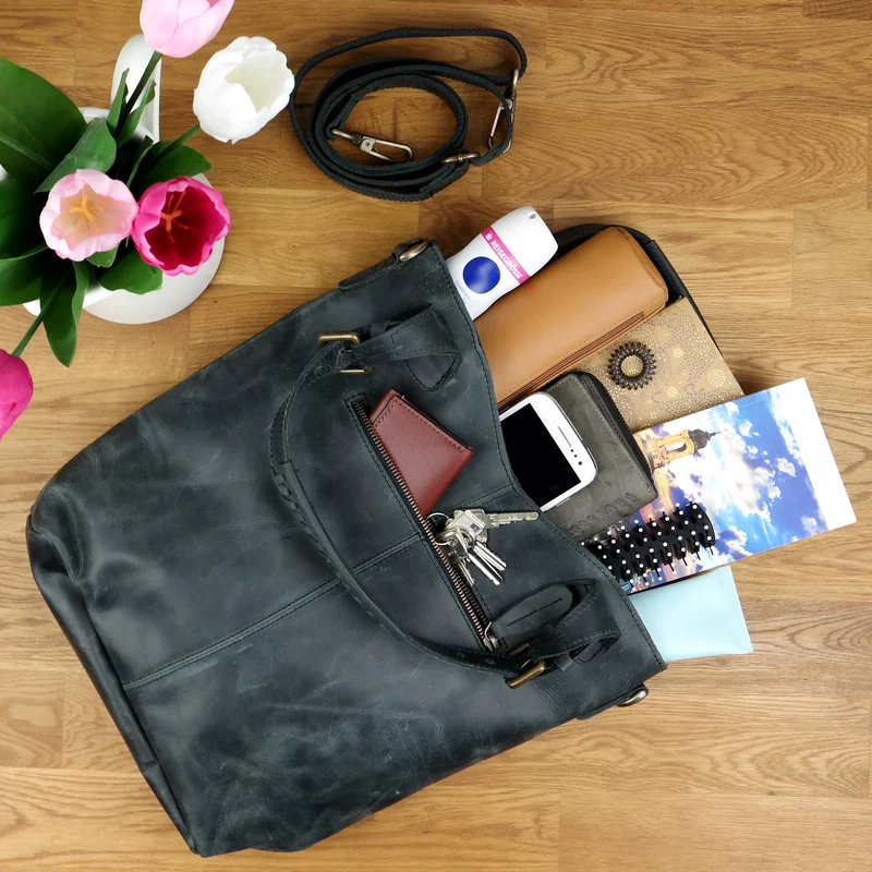 Umhängetasche Schultertasche Henkeltasche Damentasche Leder grau LE0054