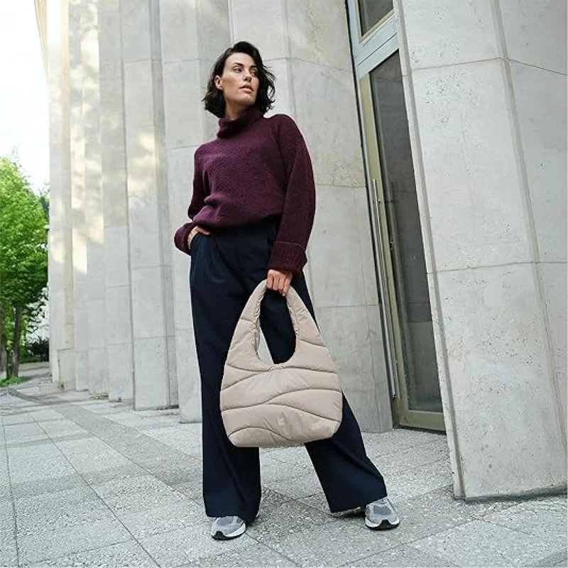 Gotbag WAVY PUFFER SHOULDER BAG scallop monochrome light beige