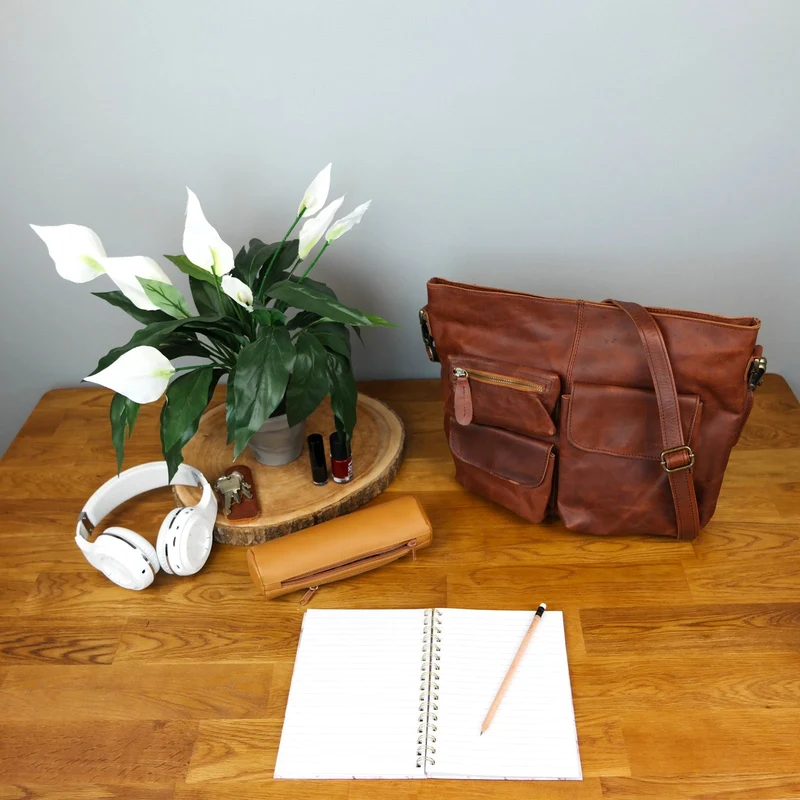 Schultertasche Umhängetasche Ledertasche Leder braun LE0039