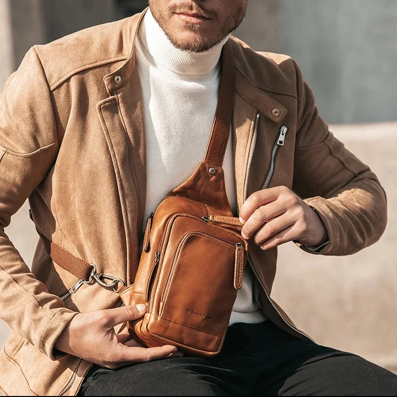 The Chesterfield Brand | Leder Crossbody Riga Cognac | Wax Pull Up Leder