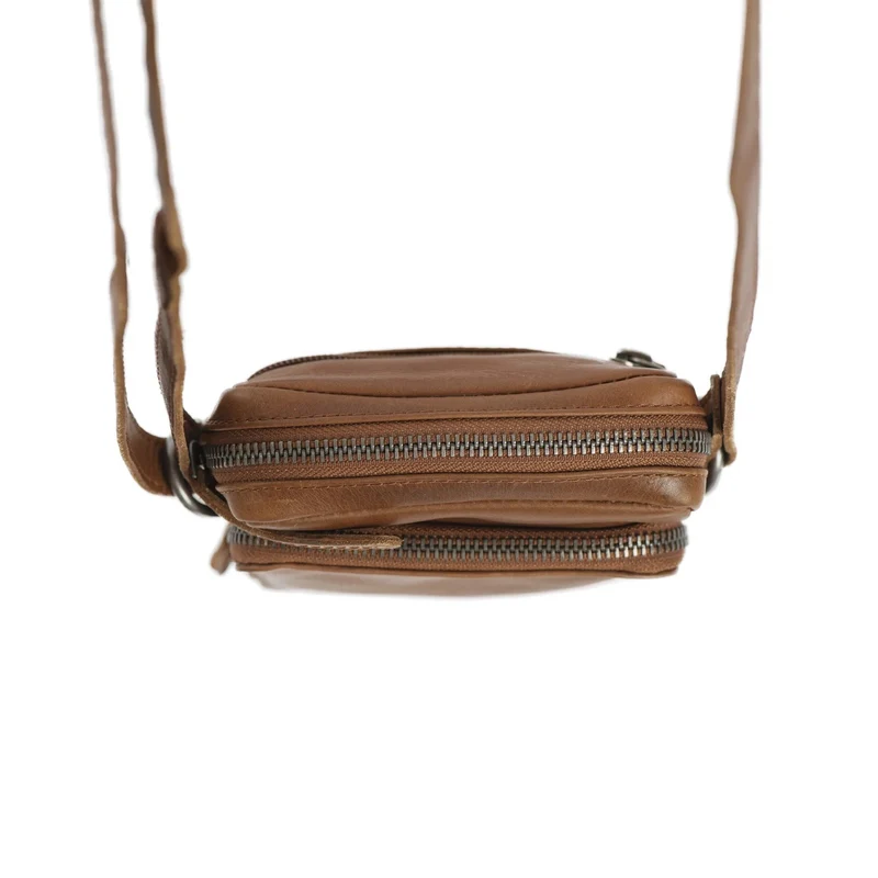 The Chesterfield Brand | Leder Umhängetasche Hamilton Cognac | Wax Pull Up Leder