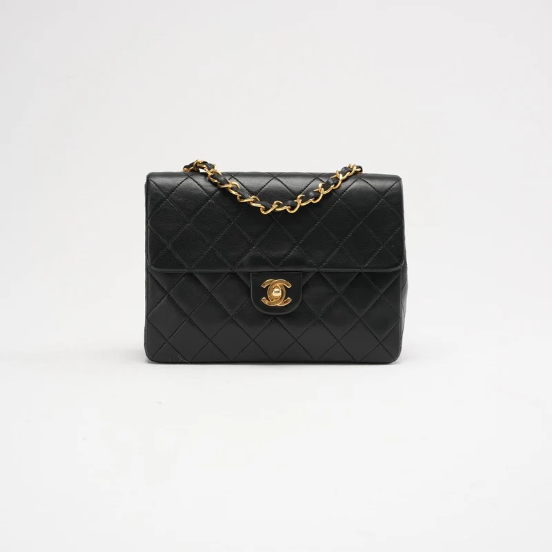 Chanel Vintage Schwarze Mini Square Classic Klapptasche 1991