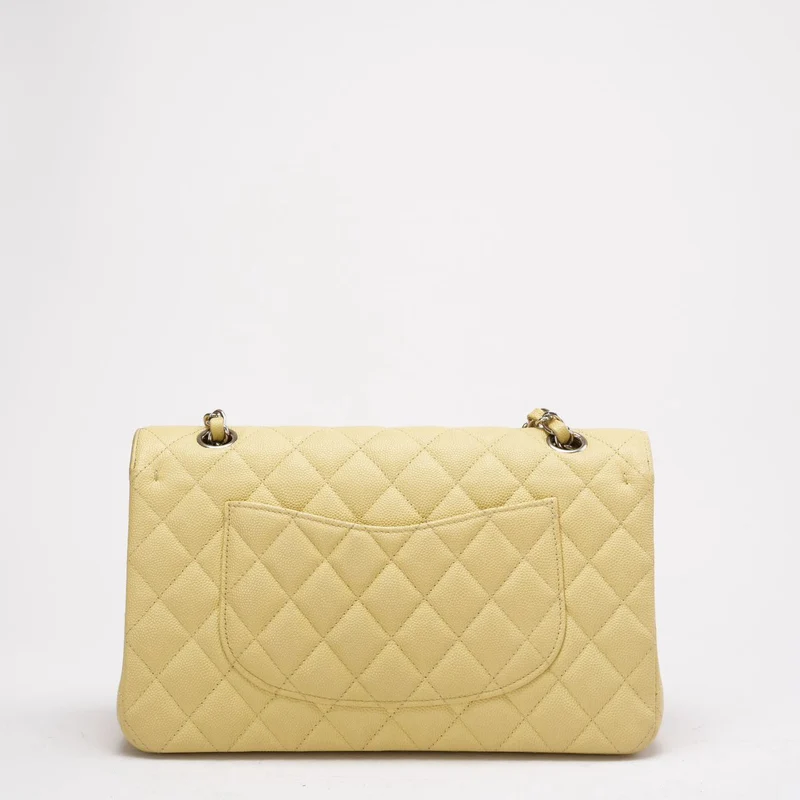 Chanel Gelb Medium Double Flap Caviar Quilted 2018