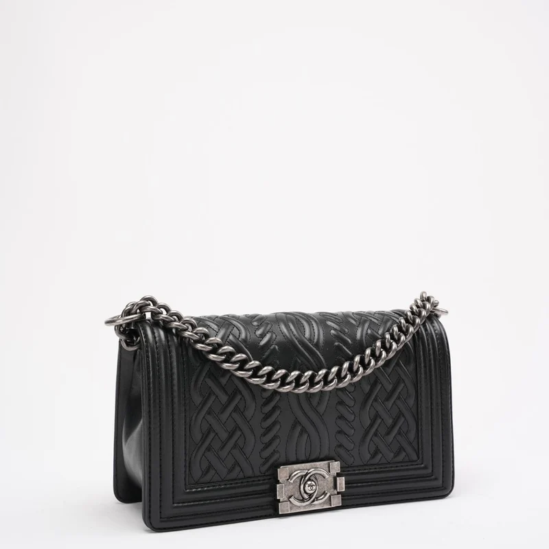 Chanel Schwarze Celtic Medium Boy Bag aus Lammleder 2014