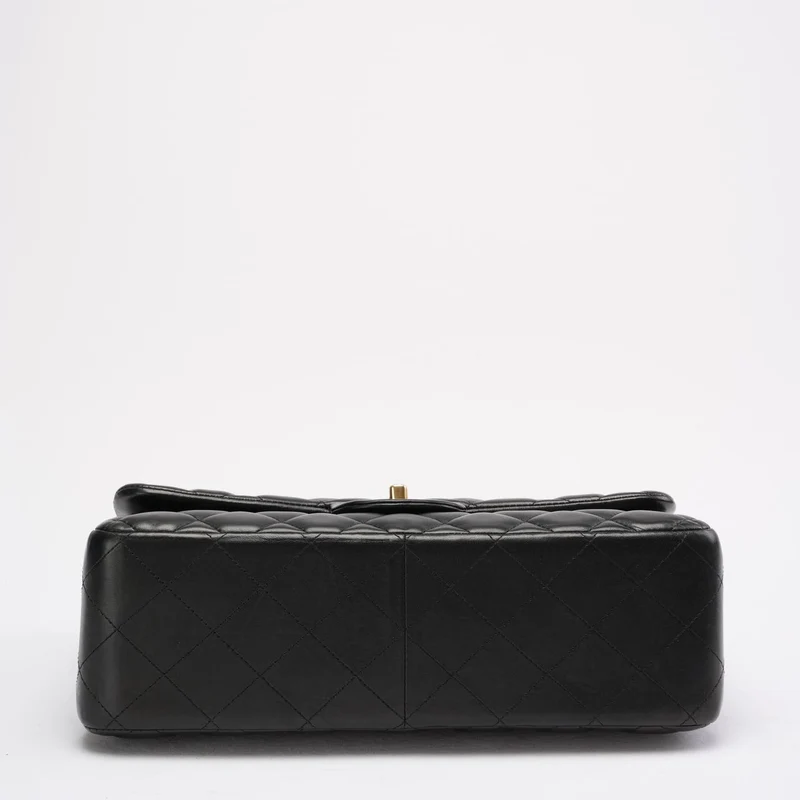 Chanel Schwarze Classic Jumbo Double Flap Bag aus Lammleder 2011