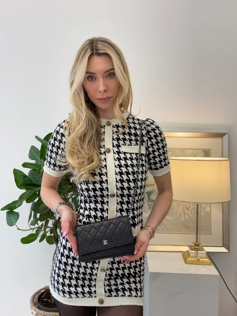Chanel Wallet on Chain (WOC) aus schwarzem Kaviarleder, Modell 2014