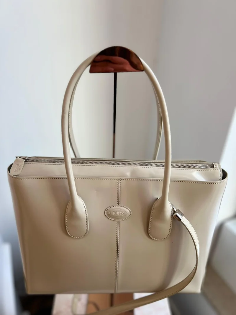 Tod's D-Bag Satchel aus hellbeigem Leder