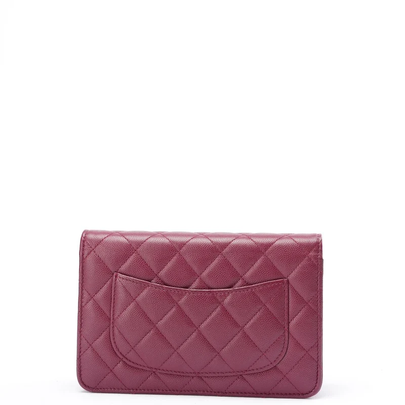 Chanel Burgunder Geldbörse mit Kette (WOC) Multicolor CC