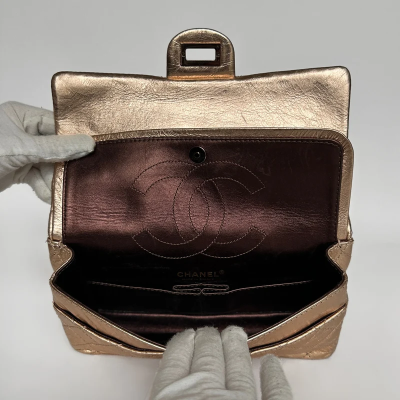 Chanel 2.55 Handtasche aus gealtertem Kalbsleder