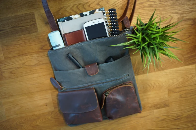 Umhängetasche Schultertasche Damen Herren Used Look Leder Canvas grau LE3011