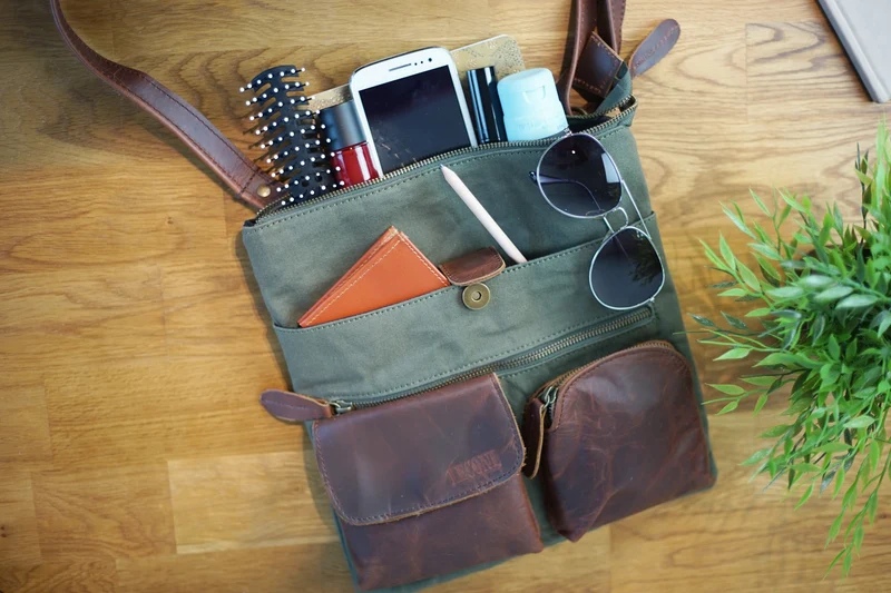 Umhängetasche Schultertasche Damen Herren Used Look Leder Canvas grün LE3011