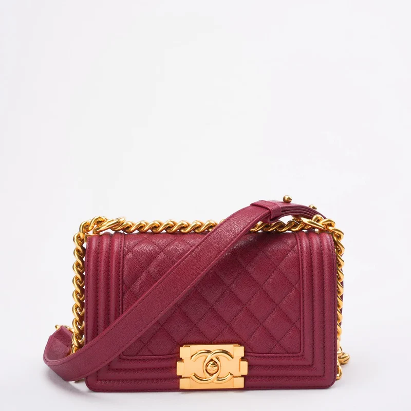Chanel Burgunderrot Klein Le Boy Caviar 2018-2019