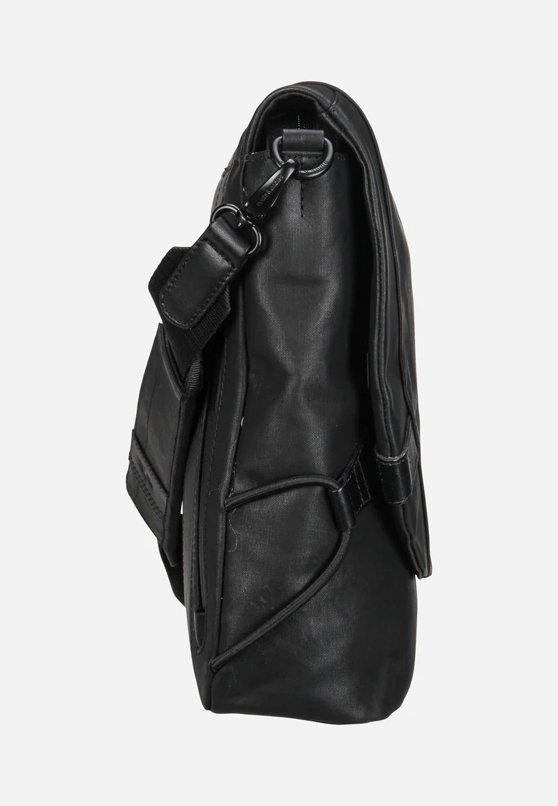 Matsumoto Black - Messenger Bag