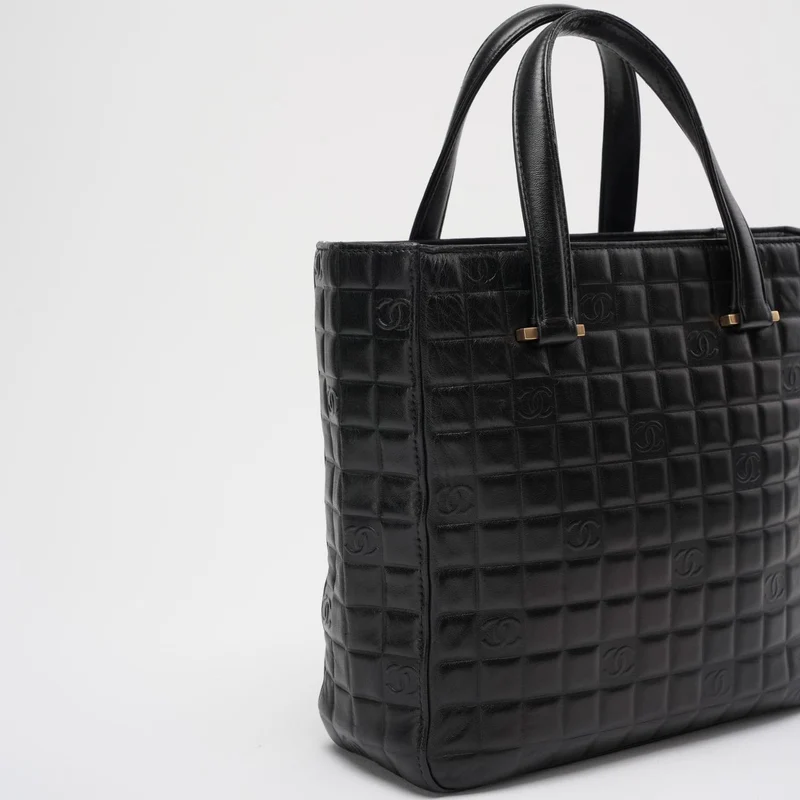 Chanel Vintage Schokoriegel-Tasche