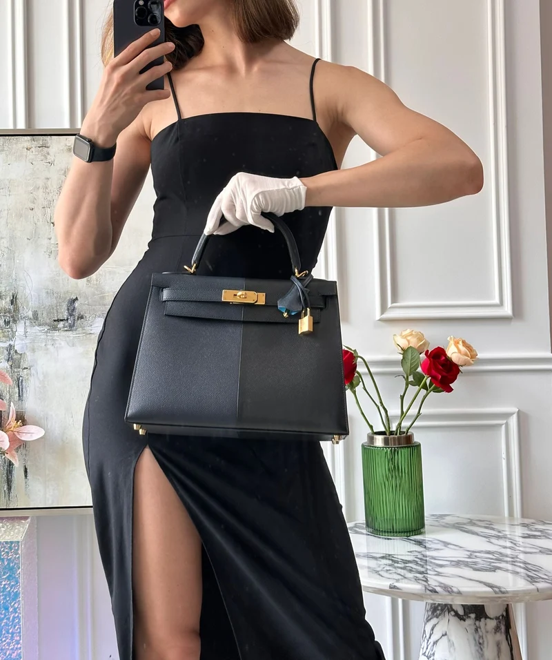 Hermes Kelly 28 Sellier Casaque Tricolor Schwarz Blau Indigo Frida Epsom Gold Hardware