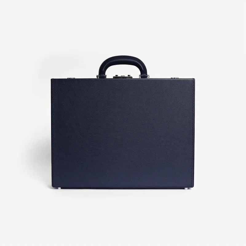 48h Attaché - Marine