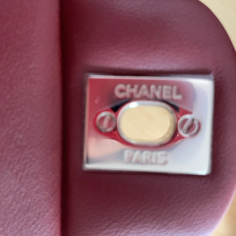 Chanel Mini Tangle Classic Flap Bag in Burgunderrot 2020