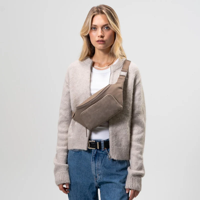 Kapten & Son Bali Crossbody Walnut