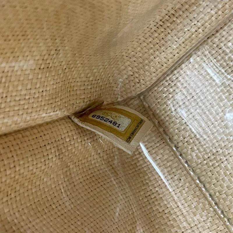 Chanel Raffia Camellia Kleine Einkaufstasche Beige