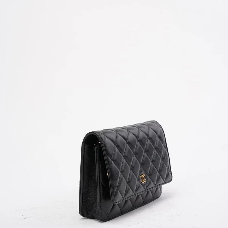 Chanel Schwarze Klassische Brieftasche mit Kette (WOC) aus Lammleder 2020
