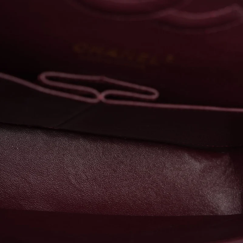 Chanel Schwarzes mittelgroßes Lammleder mit Doppelklappe 2014-2015