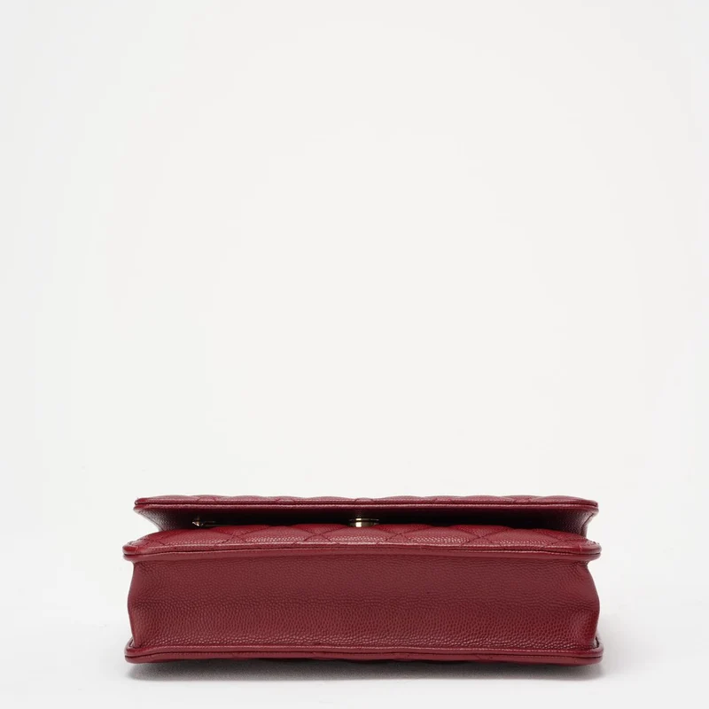 Chanel Burgunderrote Geldbörse mit Kette WOC Caviar 2019
